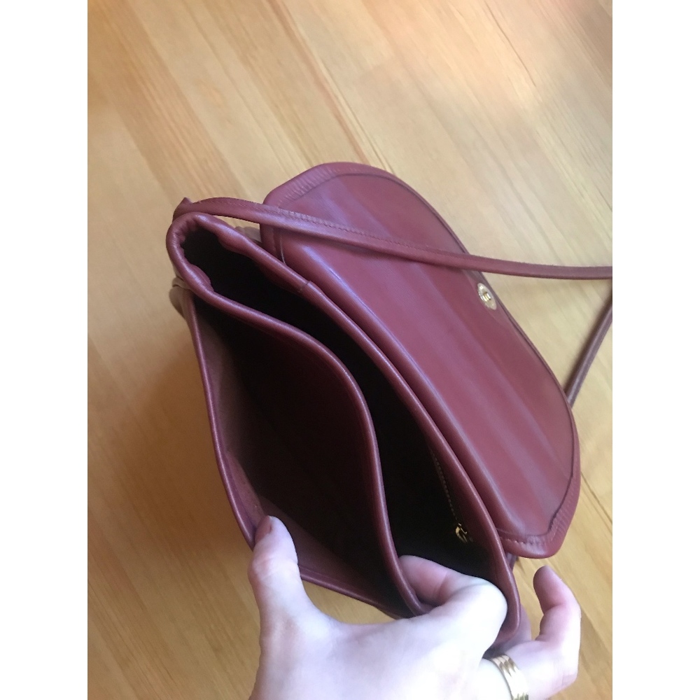 ▪️Deep Red Vintage COACH Purse - Picture 6 of 6